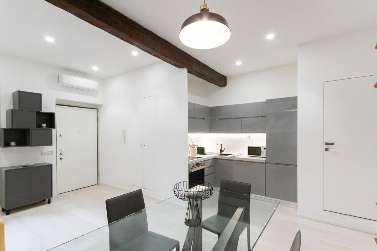 San Lorenzo Apartment Milano Eksteriør billede