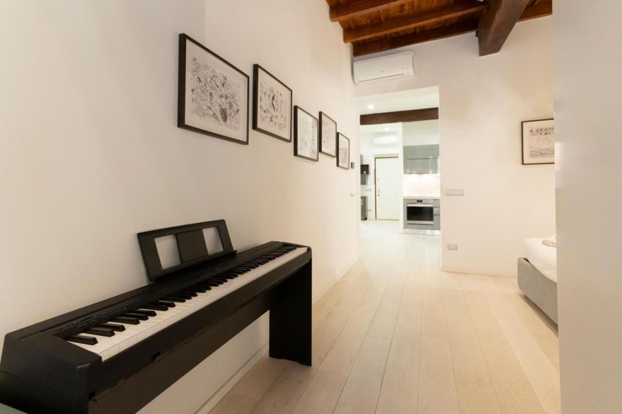 San Lorenzo Apartment Milano Eksteriør billede