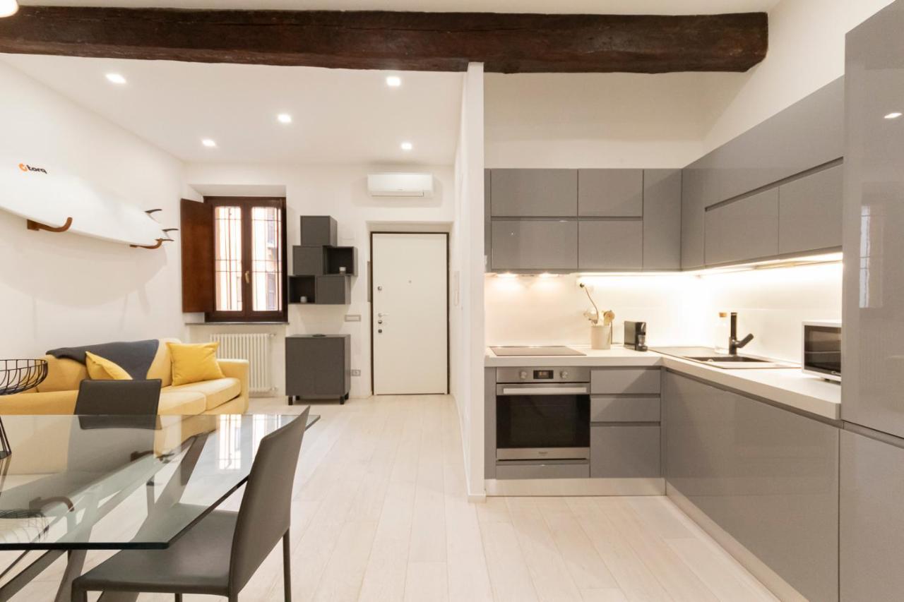 San Lorenzo Apartment Milano Eksteriør billede