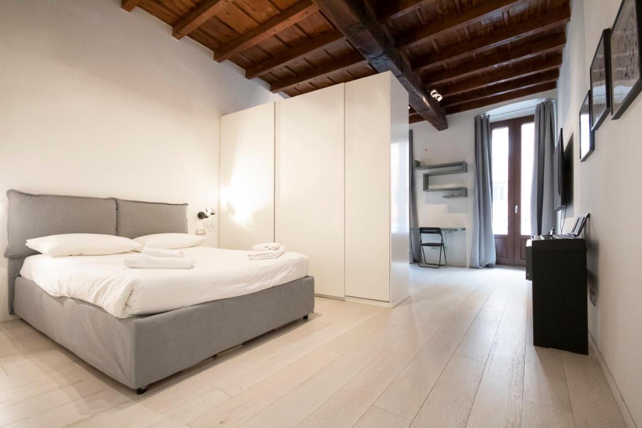 San Lorenzo Apartment Milano Eksteriør billede